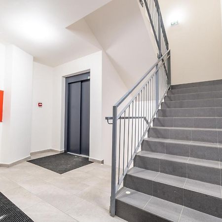 Brand New Studio Apartment # 42 In Brand New Building With Free Parking In The Center Prague Ngoại thất bức ảnh