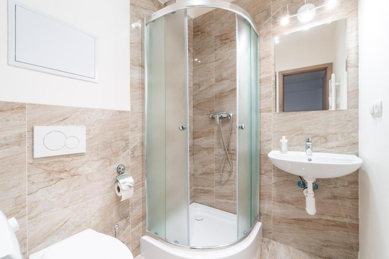 Brand New Studio Apartment # 42 In Brand New Building With Free Parking In The Center Prague Ngoại thất bức ảnh